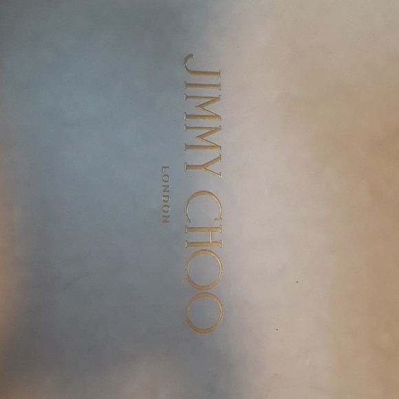 Shoes - Picture 2 of 8